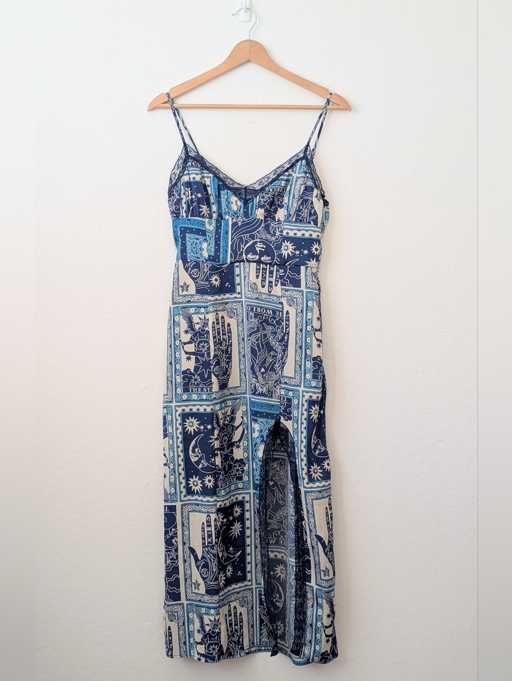 Urban Outfitters Audrey Lace Blue Celestial and Tarot Midi Slip Dress Size Small